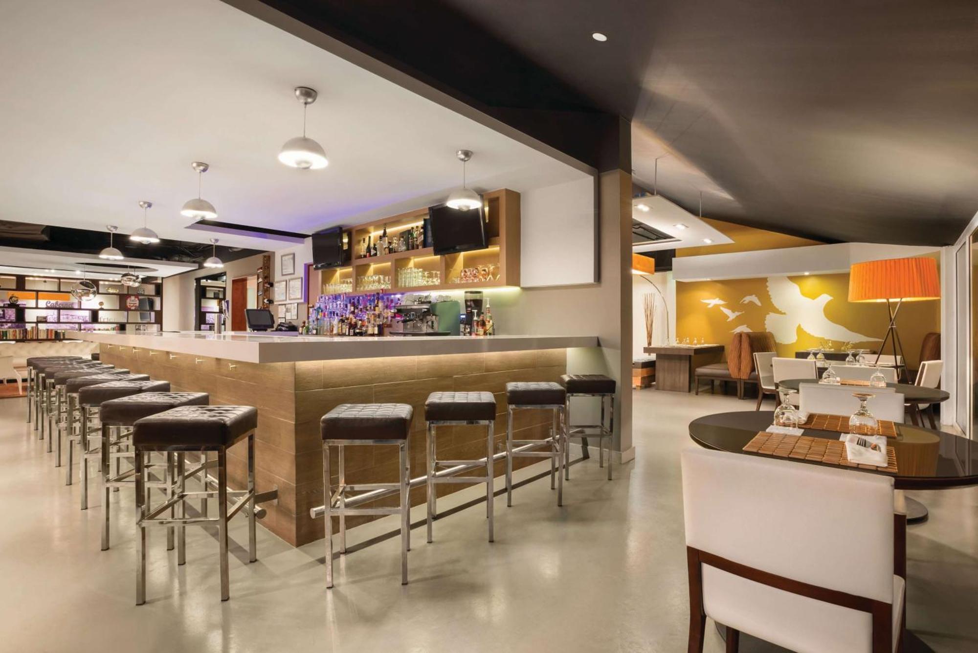 Tryp By Wyndham Isla Verde San Juan Zewnętrze zdjęcie